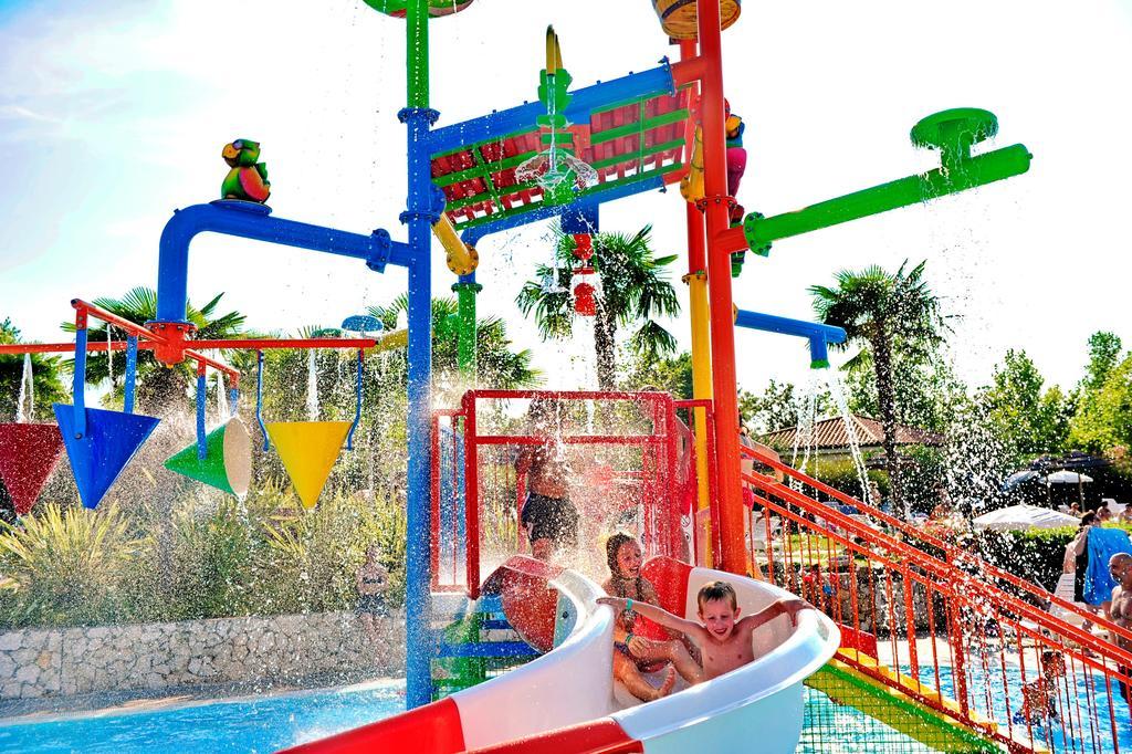 Camping Bella Italia Peschiera del Garda Exterior photo